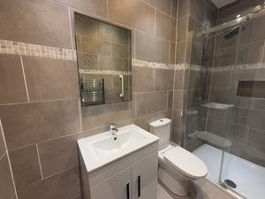 Photo 1- click for photo gallery